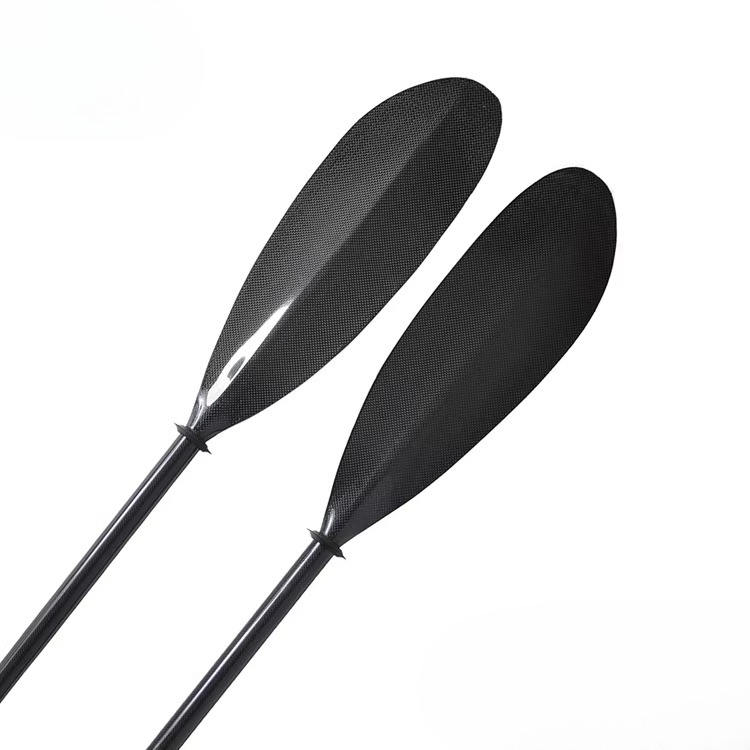 Producent lekkich, tanich, hur – Kayak Paddle Carbon Fiber 2 Piece recenzja i cena